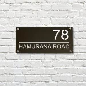 Number/Street - Horizontal